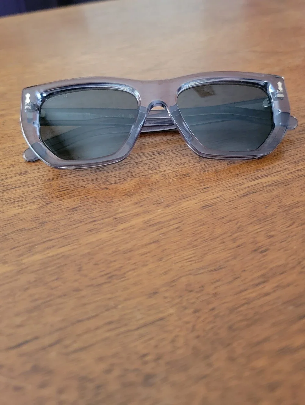 GUCCI blue gray sunglasses